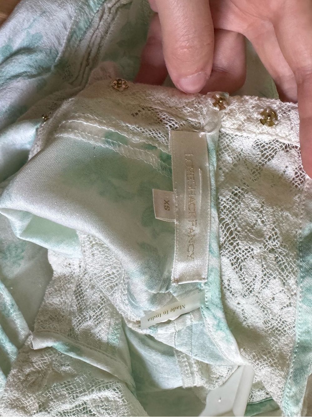 LOVESHACKFANCY 
Jacque Top silk lace blouse in green - Picture 4 of 6